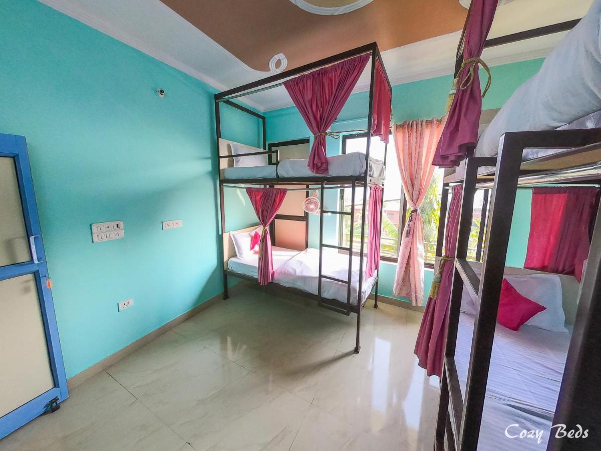 Hostel Cozy Beds Rishīkesh Exterior foto